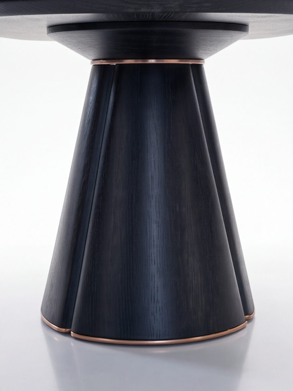 LIVANO Dining Room